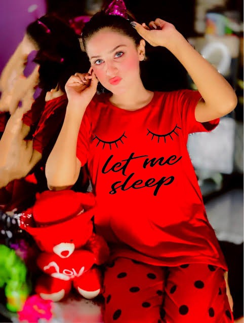 LET ME SLEEP  Printed  Red Shirt with dotted Pajama Half sleeve